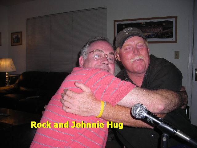 [Rock+&+Johnnie+Hug.JPG]