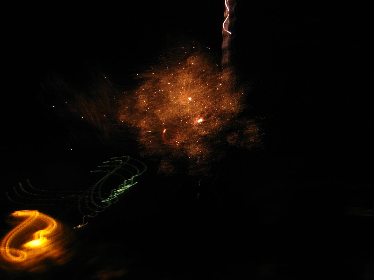 [fireworks+5.jpg]