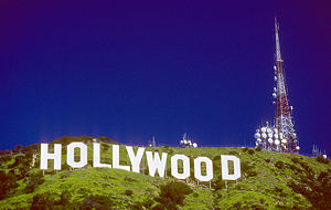 [300px-Image-Hollywoodsign.jpg]
