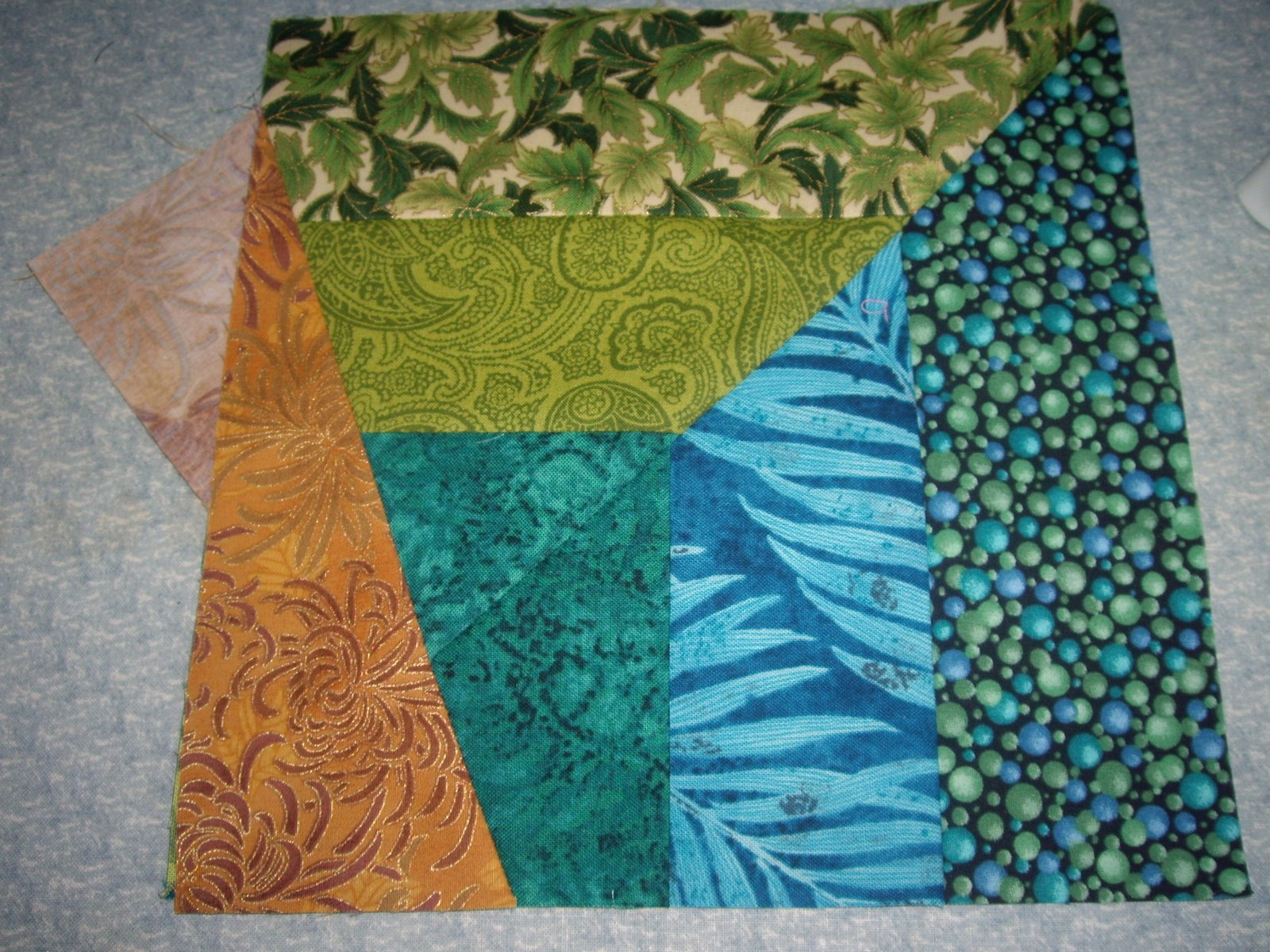 [quilts+and+collages+(4).JPG]