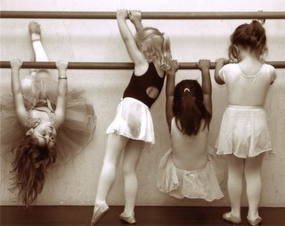 [balletgirls.jpg]