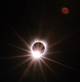 [eclipse1lo3hp.jpg]