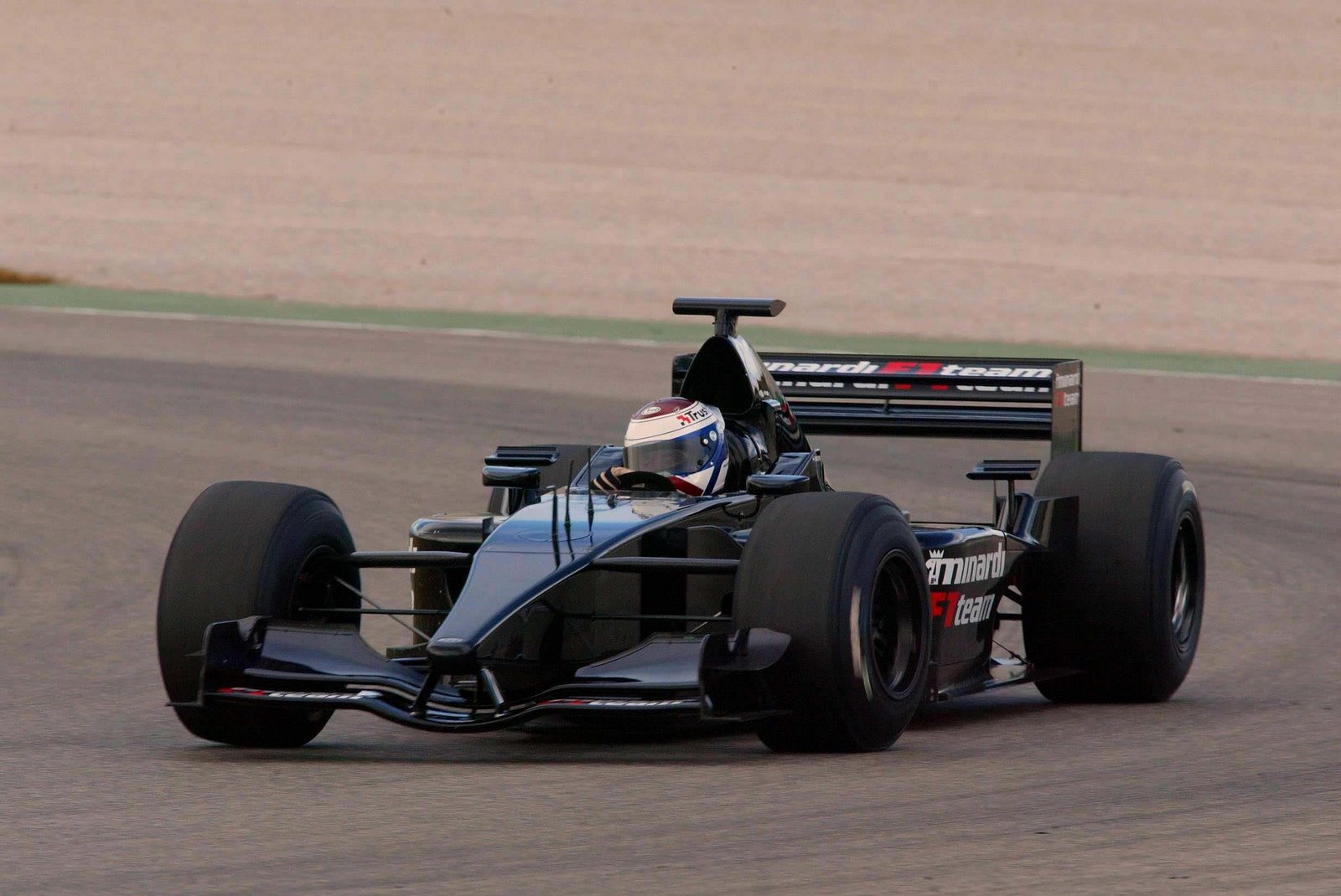 [Minardi+Jos+Verstappen+F1+2002+12.jpg]