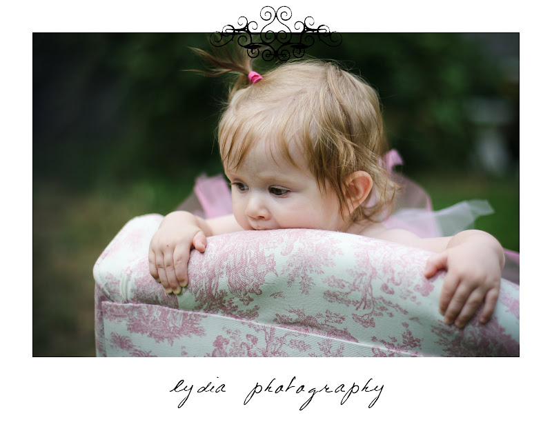 Baby and chair at lifestyle baby portraits in Grass Valley, California
