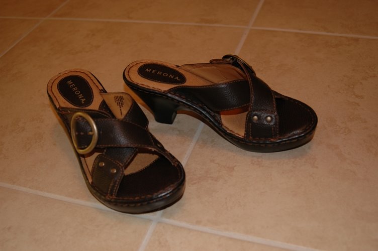 [sandals.JPG]