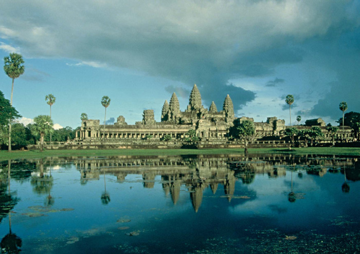 [Angkor8,templateId=large__blob.jpeg]