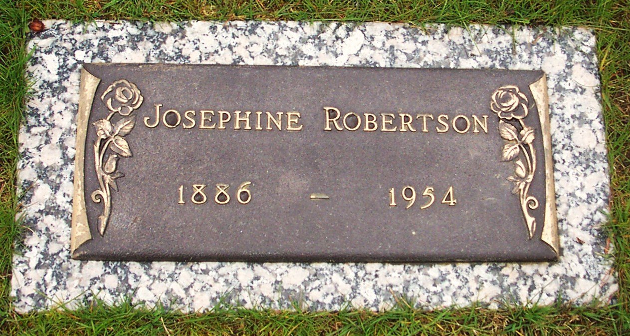 [06+Grandmother+-+Josephine+Martin+Robertson.JPG]