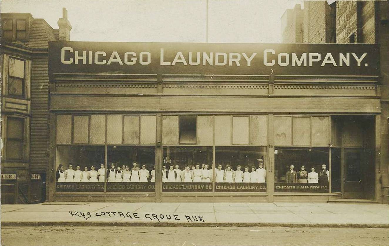 [POSTCARD+-+CHICAGO+-+CHICAGO+LAUNDRY+COMPANY+-+EMPLOYEES+ACROSS+WINDOWS+-+SEPIA+-+4243+COTTAGE+GROVE+-+NICE+-+EARLY.jpg]