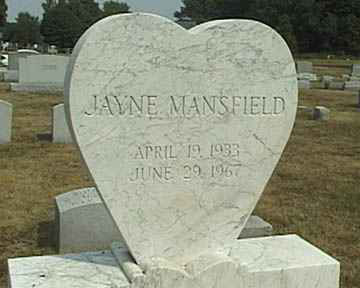[jayne_mansfields_grave.jpg]