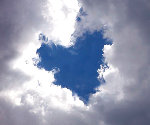 [_Blog_Manage_Image_heart_sky(4).jpg]
