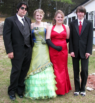 [The-4-for-Prom.jpg]