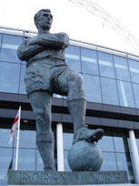 Bobby Moore statue