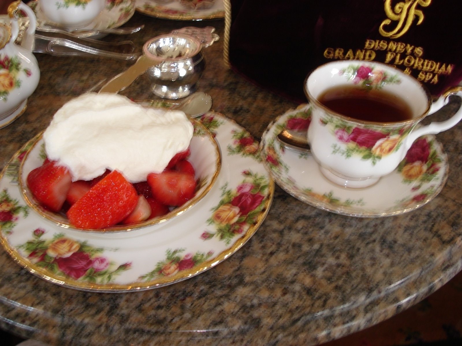 [Tea+with+friends+and+family+118.jpg]