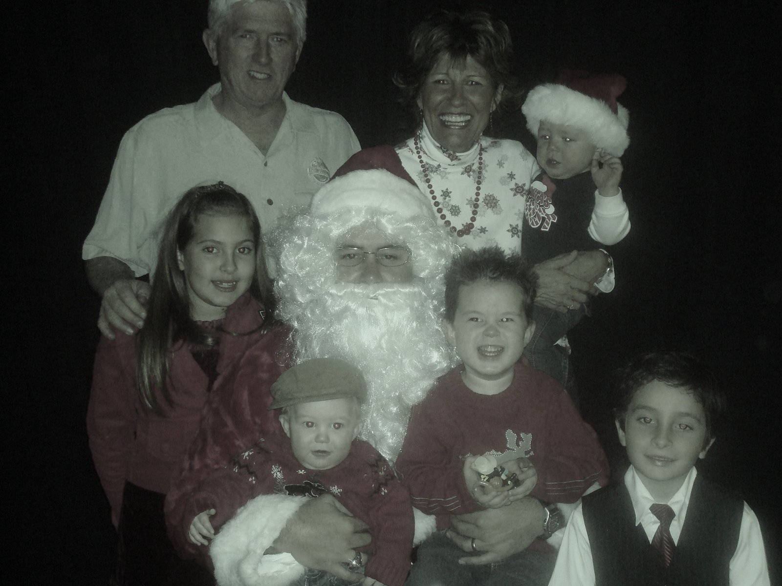 [santa+and+kids.jpg]