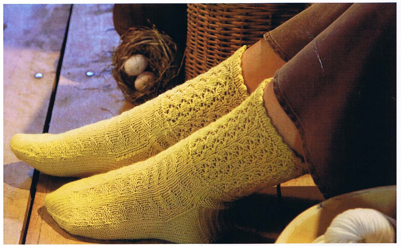 [Yellow_Diamond_socks.jpg]