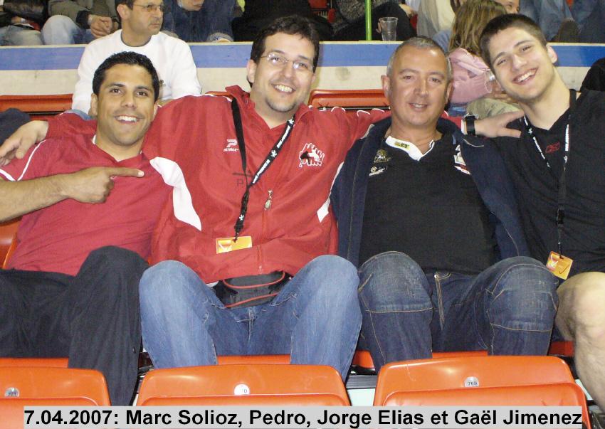 [P1120397+Marc,+Pedro,+Jorge,+Gael+a.jpg]