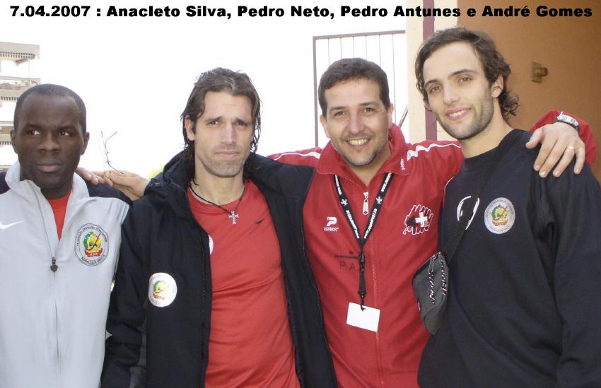 [P1120457+Anacleto+Silva+OK,+Pedro+Neto,+Andre+Gomes+a.jpg]