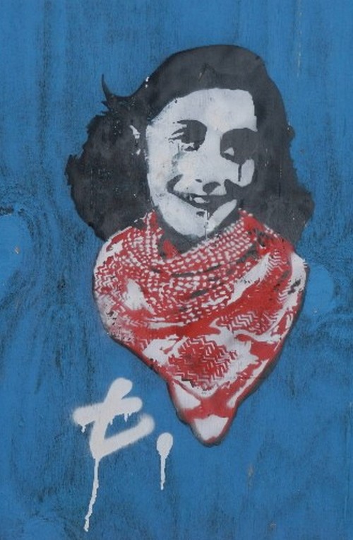 [boomerang+Anne+Frank.jpg]