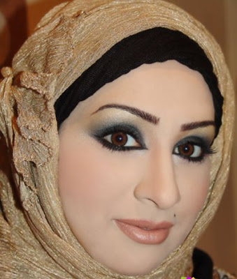 للمحجبات فقط طرق حديثه للف الحجاب 2011 Simply+pretty+3