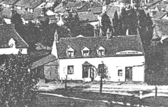 Early photo of the Roses Brewery, Mill Street, Redhill c1888.