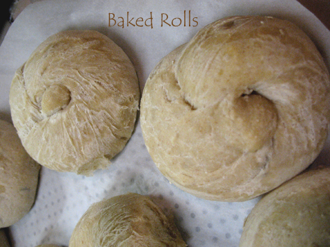 [baked+rolls+close.jpg]