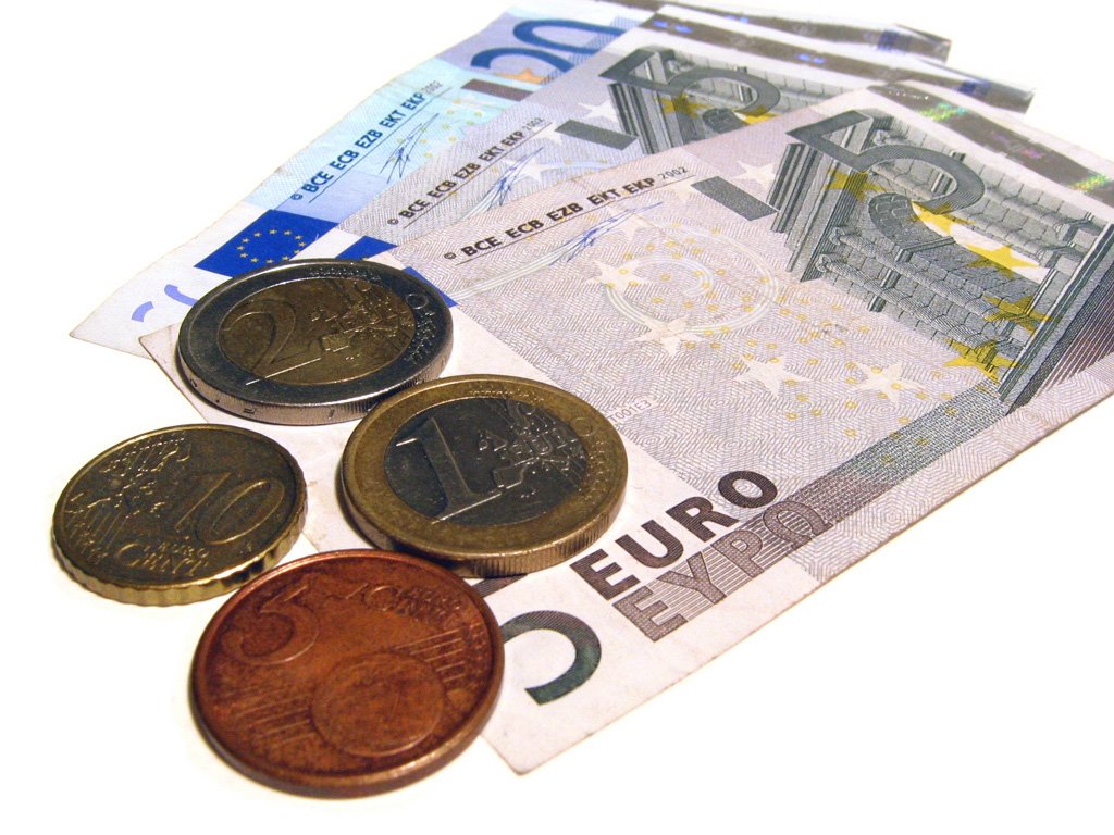 [euro-currency-01.jpg]