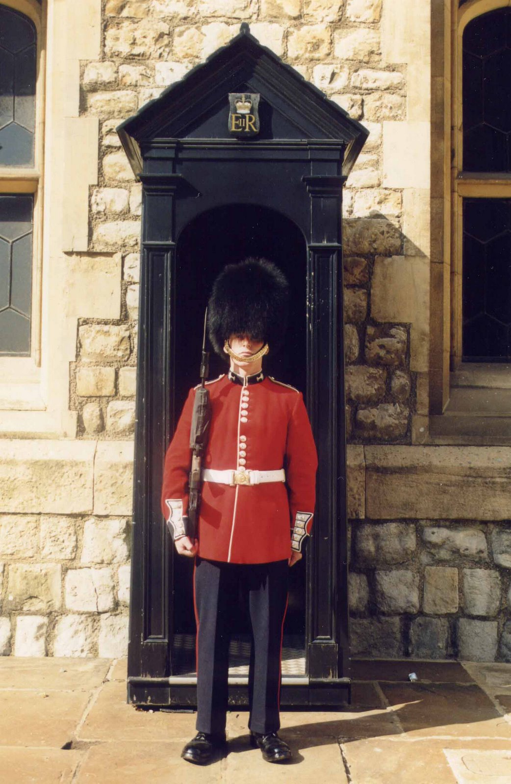 [Royal+guard.jpg]