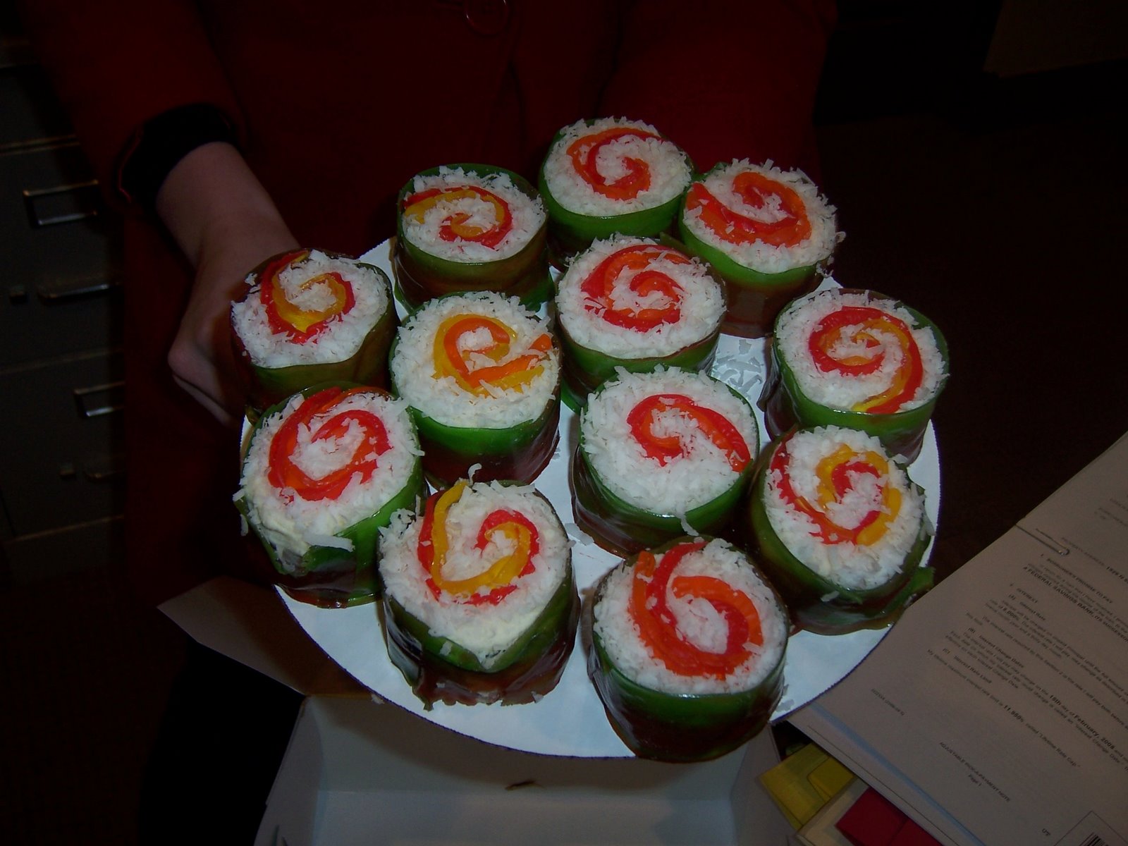 [Sushi+Cupcakes+001.jpg]