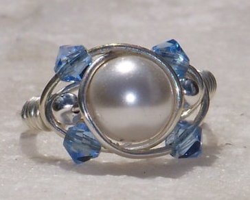 wire wrapped sparkly crystal ring by Candice