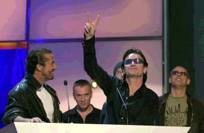 [U2+amigo+2000.jpg]