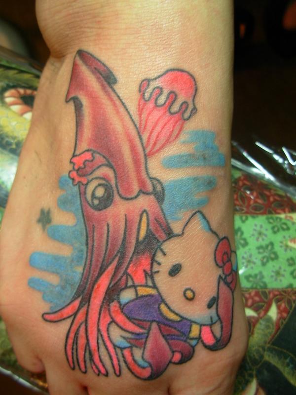 [Hello_Kitty_squid_tattoo.jpg]
