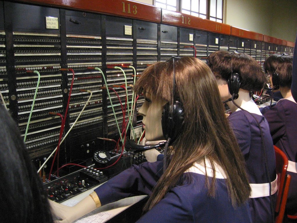 [Operadoras-Museo-Telecomunicaciones-Madrid.jpg]