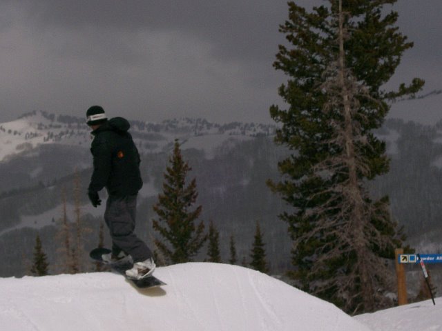 [mark+snowboard+2.jpg]
