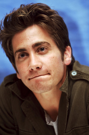[Jake-Gyllenhaal-Photos-033.jpg]