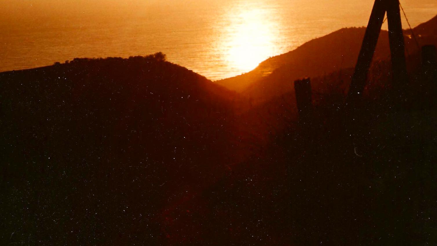 [Sunset+off+calif+coast+near+Eureka+Pic+4_edited.jpg]