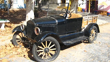 One of many old cars ...