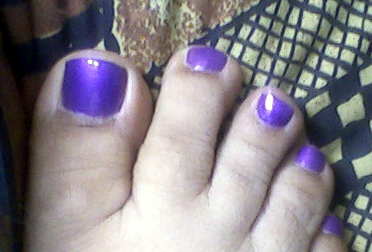 [purpletoes.jpg]