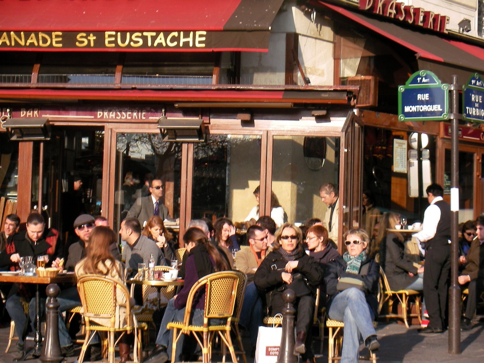[Quartier+Saint-Eustache+Paris+Ier+18-02-2008+(2).JPG]