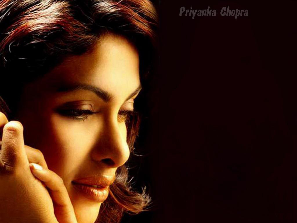 [Priyanka+Chopra+(3).jpg]