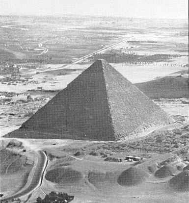 [aerial+view+of+the+Great+Pyramid+of+Giza.jpg]