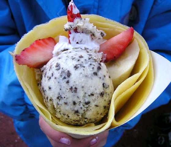 [japanese+ice+cream+crepe+with+cookies+and+cream+ice+cream,+strawberries+bananas+and+cream.jpg]