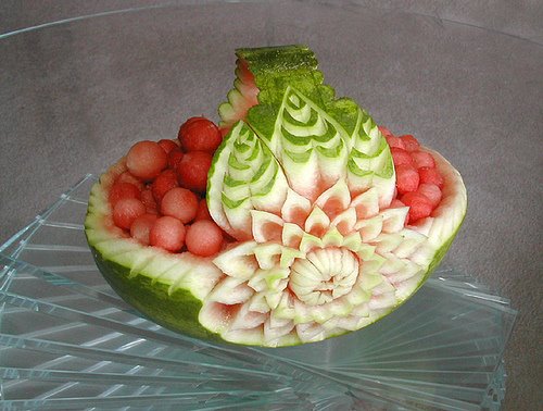[Watermelon+Fruit+Basket+by+VG+Yung+in+Flickr+public+files.jpg]