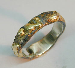 [Fused-Torch-wire-18kt-ring-24-small.jpg]