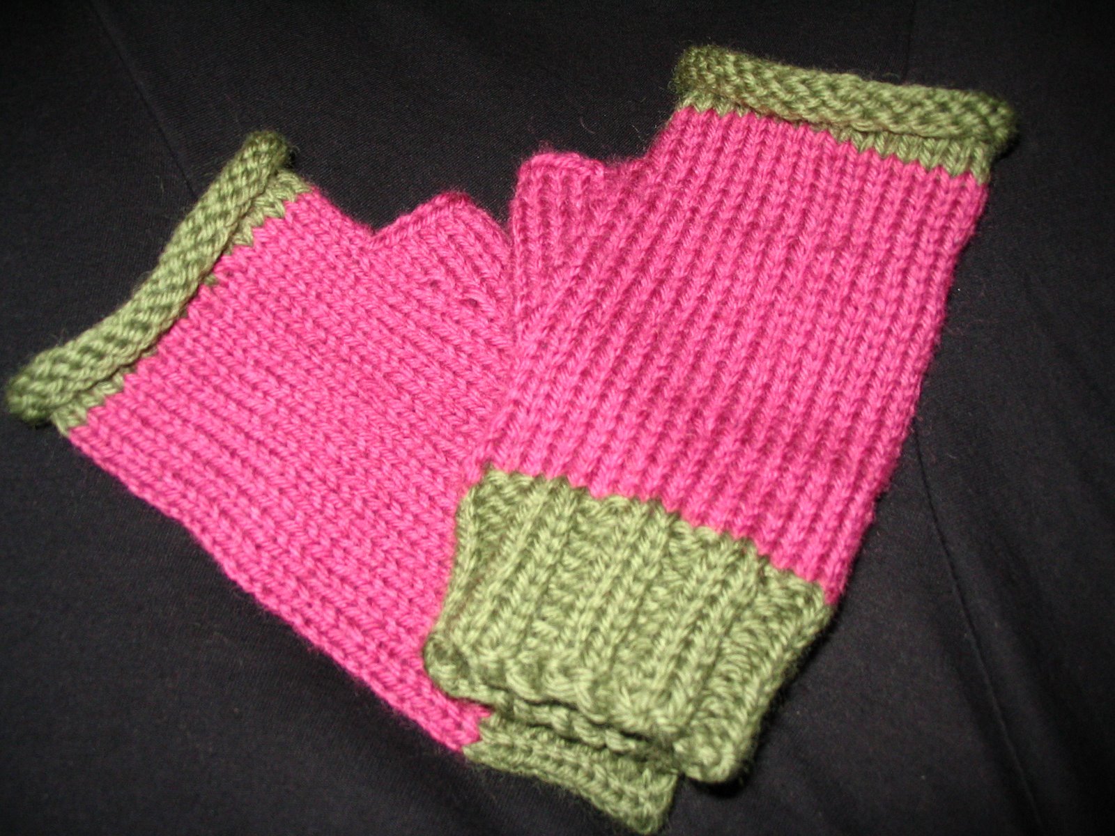 [knitting+2007+038.jpg]