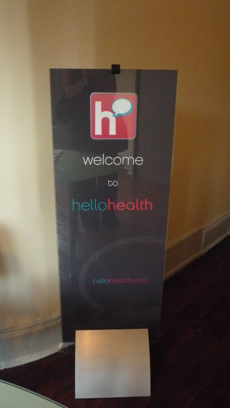 [Hello+Health+Opening+7.31.08+023.JPG]