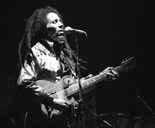 [225px-Bob-Marley-in-Concert_Zurich_05-30-80.jpg]