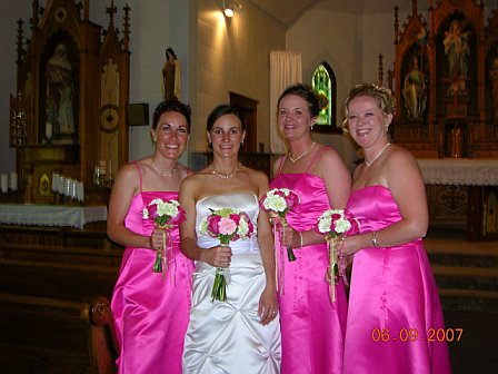 [Linda+with+bridesmaids.jpg]