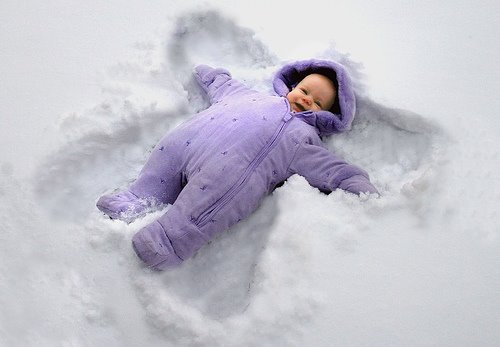 [snow+angel.jpg]