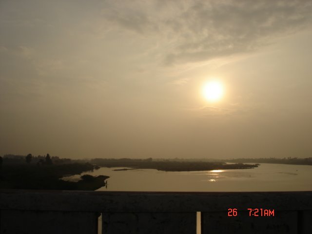 [Cuddalore+River.JPG]