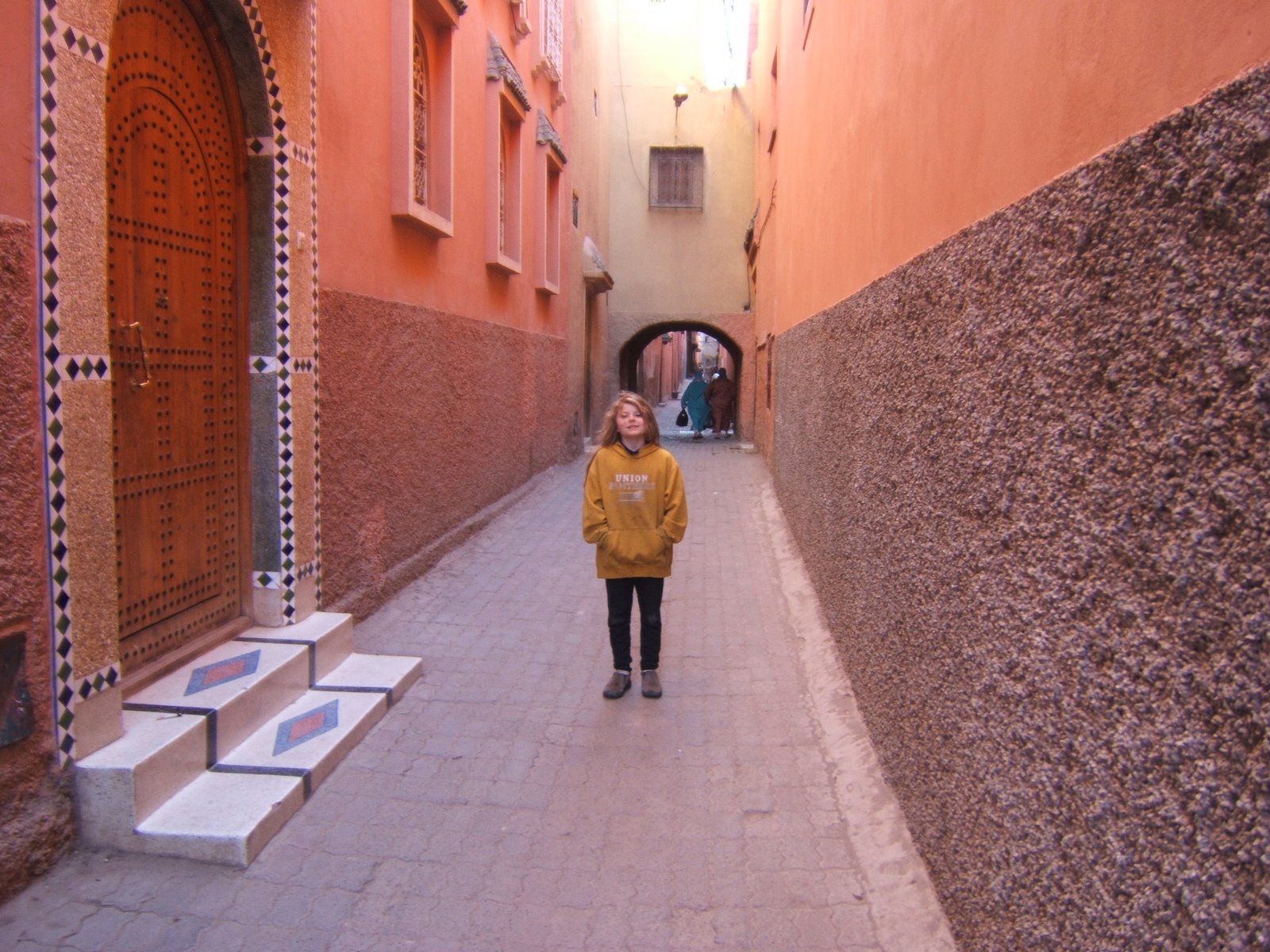 [Marrakech+street+life+riad2.JPG]